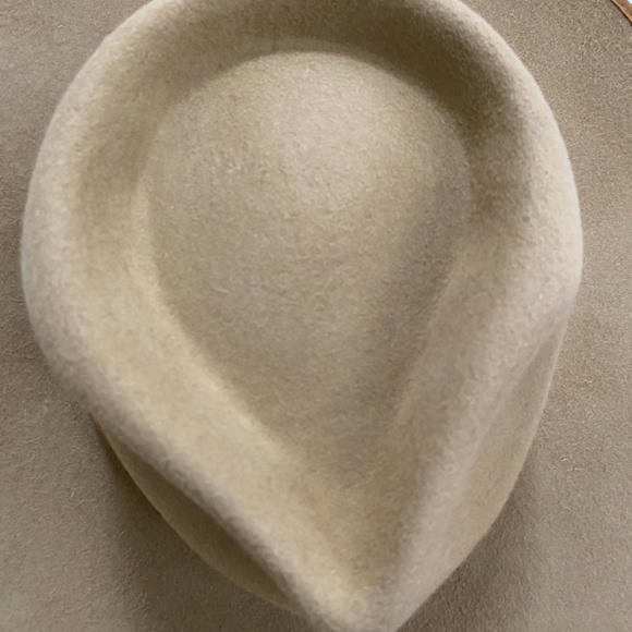 Lack of color rancher hat - Picture 3 of 4